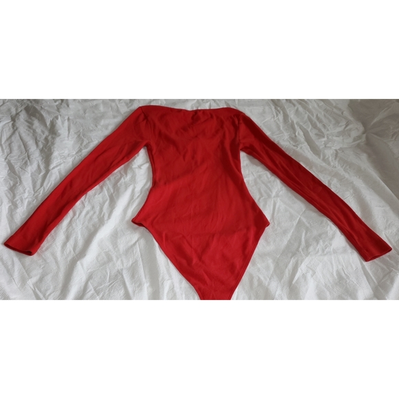 Red Ring Pull Zipper Bodysuit - Picture 3 of 9